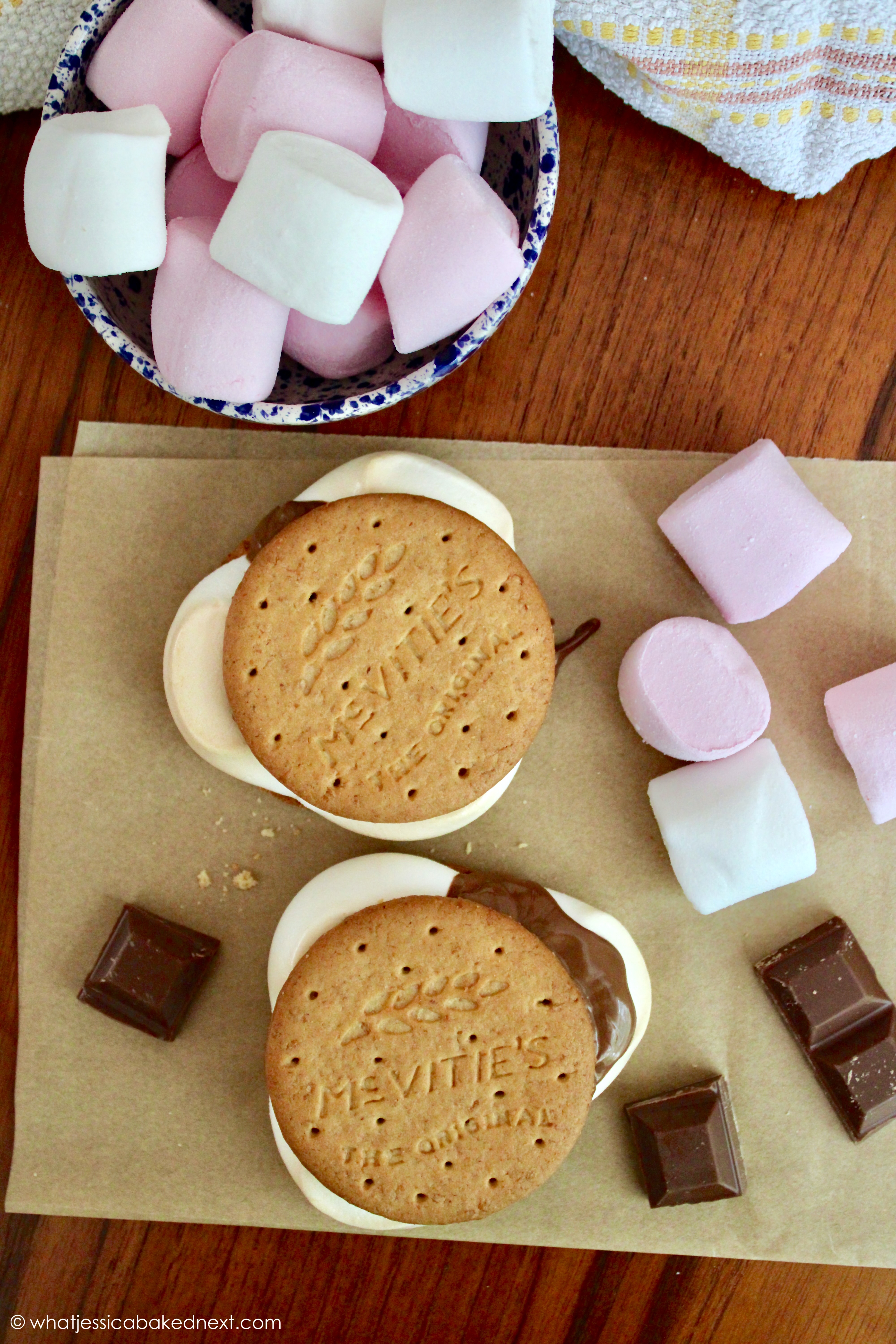 Quick & Easy Oven S'mores: Your 5-Minute Indoor Treat Guide